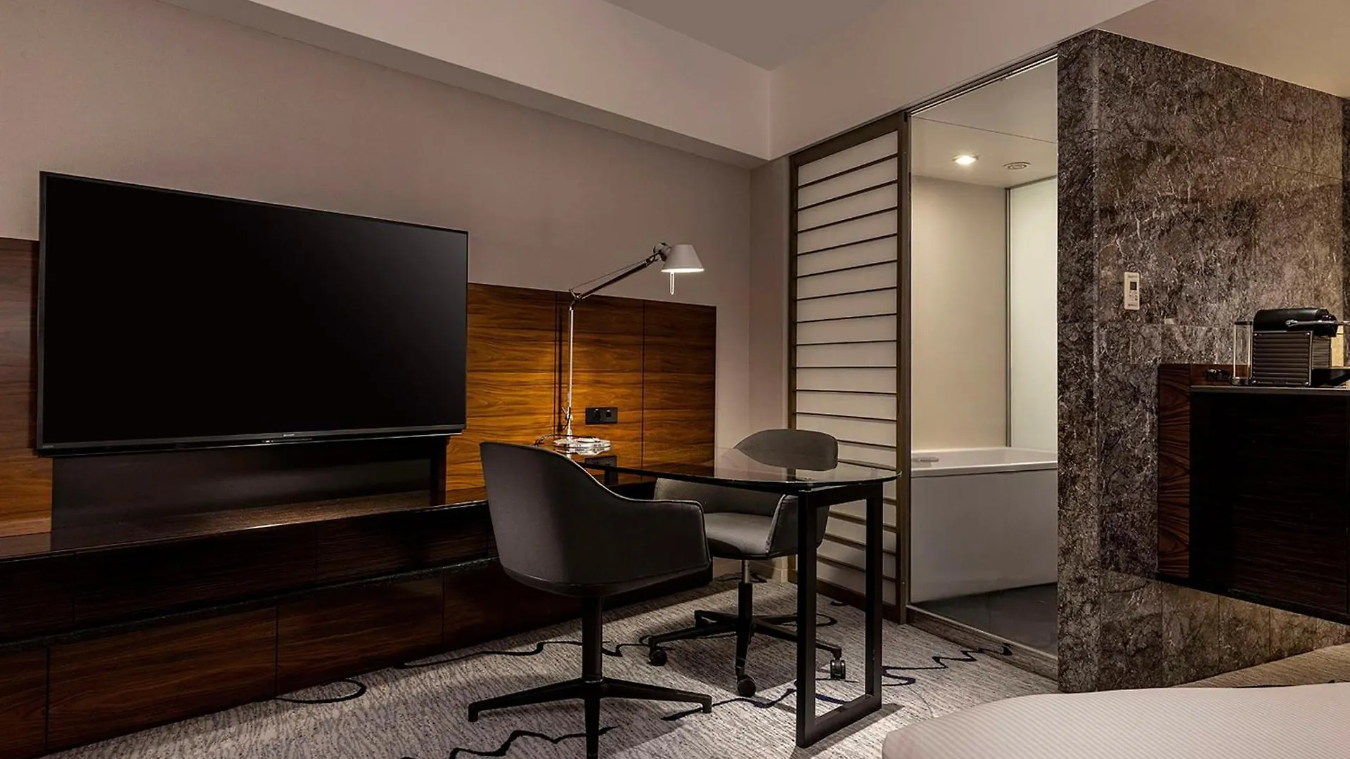 Hilton Tokyo Hotel