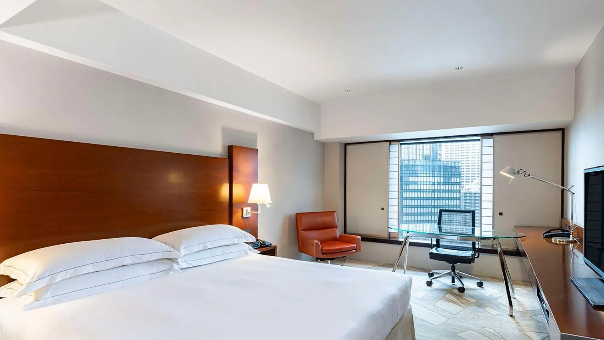 Hilton Tokyo Hotel 5*,